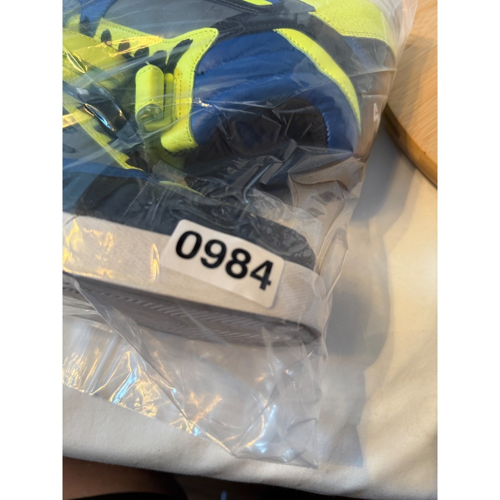 Fila Vulc 13 Mid Plus Mens Grey Black Blue Neon Yellow Sneakers 3FM01830-092 6.5 - Picture 9 of 9